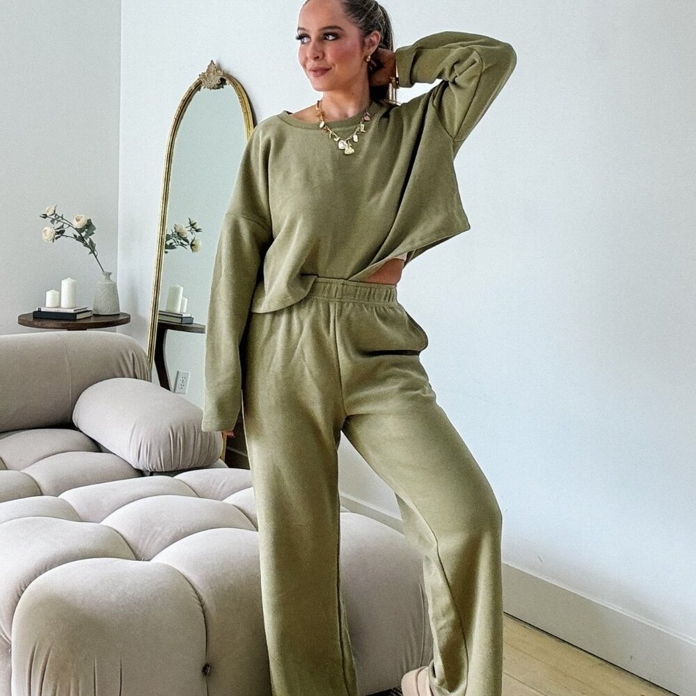 Women's Casual Cozy Crewneck & Pants | Loungewear Set | Olive Green
